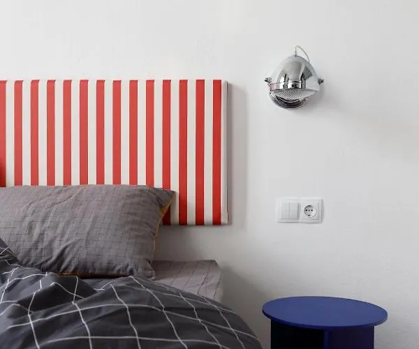 The Baroness Lejlighed *