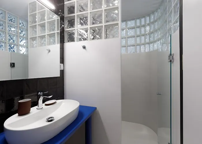 The Baroness * Kalamata